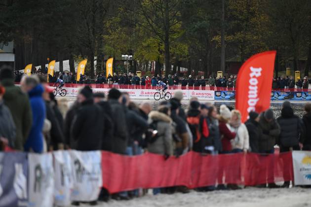 Illustration picture taken during the Boonen and Friends cyclocross cycling event for charity, Saturday 29 November 2025 in Mol. LUCxCLAESSEN x145252715x