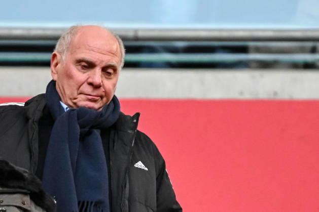 Uli Hoeneß Schaut waehrend des spiels der Bundesliga zwischen FC Bayern München und FC St. Pauli, Allianz Arena am 29. November 2025 in München, Deutschland. (Foto von Harry Langer DeFodi Images) +++ Uli Hoeneß Looks on during the Bundesliga match between FC Bayern München and FC St. Pauli at Allianz Arena on November 29, 2025 in München, Germany. (Photo by Harry Langer DeFodi Images) DFL regulations prohibit any use of photographs as image sequences and or quasi-video. (Photo by Harry Langer DeFodi Images) DFL regulations prohibit any use of photographs as image sequences and or quasi-video.