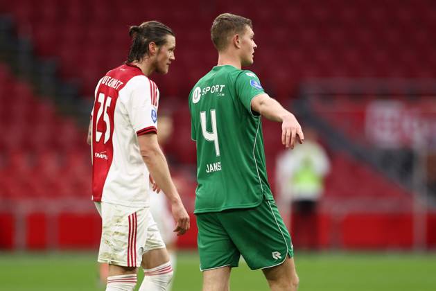AMSTERDAM , 02-12-2025 , JohanCruyff Arena , season 2025 2026 , Dutch Eredivisie Football , match between Ajax and FC Groningen (replay) , Picture shows , Ajax player Wout Weghorst, FC Groningen player Dies Janse Ajax - Groningen (replay) x32313248x Copyright: