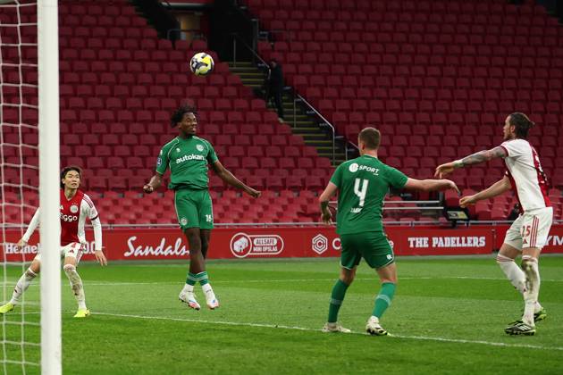 AMSTERDAM , 02-12-2025 , JohanCruyff Arena , season 2025 2026 , Dutch Eredivisie Football , match between Ajax and FC Groningen (replay) , Picture shows , FC Groningen player Elvis van der Laan Ajax - Groningen (replay) x32313311x Copyright: