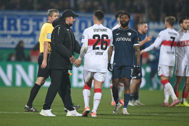 Schlussjubel, Jubel, jubeln, Freude, cheers, Trainer Sebastian HOENESS, Hoeneß (S) und Deniz UNDAV (S) Fussball, DFB Pokal, Achtelfinale, Round of 16, VfL Bochum (BO) - VfB Stuttgart (S) 0-2 am 03.12.2025, Vonovia Ruhrstadion Bochum Deutschland. DFL regulations prohibit any use of photographs as image sequences and or quasi-video Â