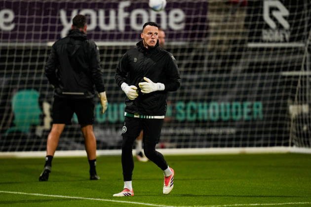 Eredivisie: Excelsior Rotterdam v FC Groningen Rotterdam - Goalkeeper Etienne Vaessen of FC Groningen during the fifteenth competition round of the 2025 2026 Eredivisie season. The match is set between Excelsior Rotterdam and FC Groningen at Stadion Woudestein on 5 December 2025 in Rotterdam, The Netherlands. (VK Sportphoto Danny de Groot) Copyright: xDannyxdexGrootx