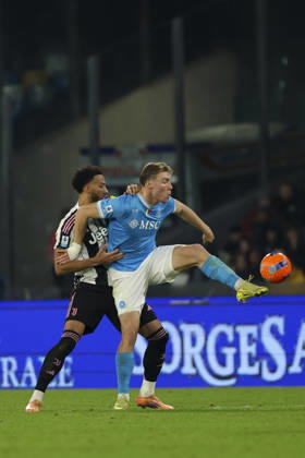 Napoli™s Rasmus Hojlund during the Serie A soccer match between Napoli and Juventus at the Diego Armando Maradona Stadium in Naples, southern italy - Saturday , December 07 , 2025. - Soccer . Copyright: xAlessandroxGarofalo LaPressex