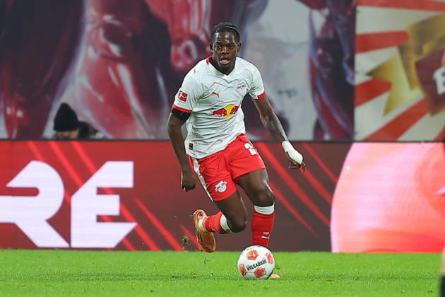 RB Leipzig - Frankfurt Bundesliga Leipzig, 06.12.2025, Red Bull Arena, Fußball, Männer, Saison 2025 2026, 1. Bundesliga, 13. Spieltag, RB Leipzig - Eintracht Frankfurt 6:0 (2:0) , Im Bild: Castello Lukeba (23, RB Leipzig) ,