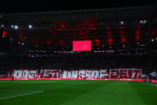 RB Leipzig - Frankfurt Bundesliga Leipzig, 06.12.2025, Red Bull Arena, Fußball, Männer, Saison 2025 2026, 1. Bundesliga, 13. Spieltag, RB Leipzig - Eintracht Frankfurt 6:0 (2:0) , Im Bild: Fans Leipzig zeigen Choreo ,