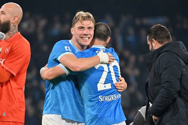 Foto IPP Felice De Martino Napoli 07 12 2025 Calcio Campionato serie A 2025-2026 Napoli - Juventus Nella foto: Rasmus Hojlund a fine gara Italy Photo Press World Copyright Napoli italy Italia ITALY Copyright: xR4924_italyphotopressx
