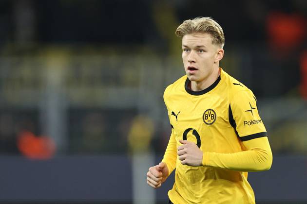 DORTMUND - Daniel Svensson of Borussia Dortmund during the Champions League match between Borussia Dortmund and FK Bodo Glimt at Signal Iduna Park on December 10, 2025, in Dortmund, Germany. ANP Hollandse Hoogte Bart Stoutjesdijk UEFA Champions League 2025 26 xVIxANPxSportx xBartxStoutjesdijkxIVx 544582592 originalFilename: 544582592