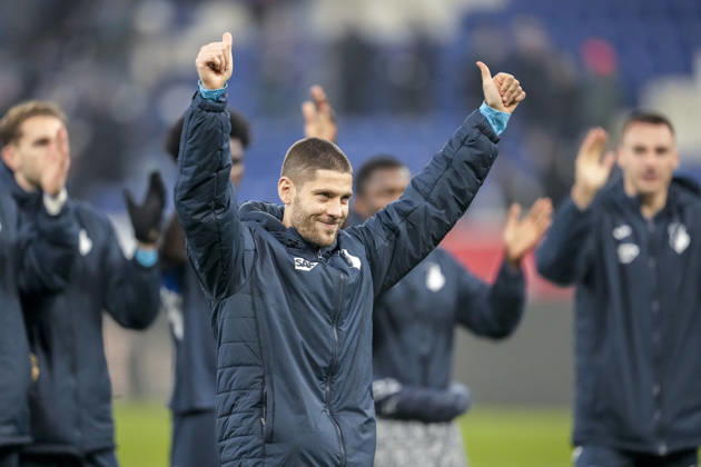 Andrej Kramaric (Hoffenheim, 27), Spieler der TSG 1899 Hoffenheim, Jubel nach dem Schlusspfiff, Freude über den Sieg, Sieger, Gewinner, jubelt, jubeln, fröhlich, positiv, freut sich, freuen, optimistisch, Highlight, Action, Aktion, 13.12.2025, Sinsheim (Deutschland), Fussball, Bundesliga, TSG 1899 Hoffenheim - Hamburger SV, DFB DFL REGULATIONS PROHIBIT ANY USE OF PHOTOGRAPHS AS IMAGE SEQUENCES AND OR QUASI-VIDEO.