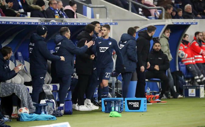 13.12.25 TSG 1899 Hoffenheim - Hamburger SV Deutschland, Sinsheim, 13.12.2025, Fussball, Bundesliga, Saison 2025 2026, TSG 1899 Hoffenheim - Hamburger SV: Andrej Kramaric (TSG 1899 Hoffenheim).