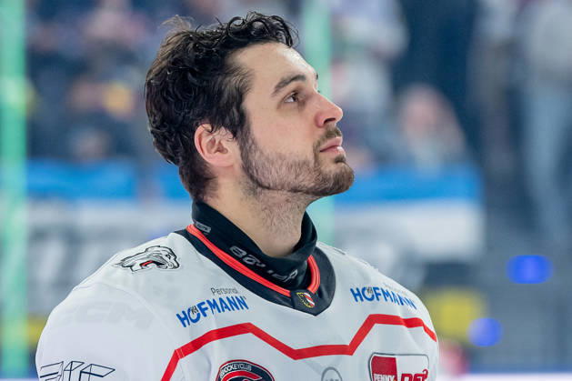 Samuel Dove-McFalls (Nuernberg Ice Tigers, 75) bei den Starting Six Portrait Portraet GER, EHC Red Bull Muenchen vs. Nuernberg Ice Tigers, Eishockey, DEL, 28. Spieltag, Saison 2025 2026, 14.12.2025. GER, EHC Red Bull Muenchen vs. Nuernberg Ice Tigers, Eishockey, DEL, 28. Spieltag, Saison 2025 2026, 14.12.2025. Muenchen Copyright: xEibner-Pressefoto FranzxFeinerx EP_HFR