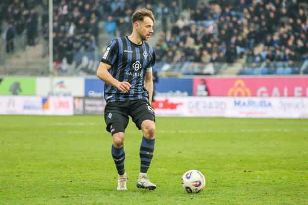 Lukas Klünter (SV Waldhof Mannheim, 24) Fussball: 3. Liga, 19. Spieltag, SV Waldhof Mannheim vs. FC Ingolstadt 04 am 20.12.2025 in Mannheim (Carl-Benz-Stadion), Deutschland Mannheim Carl-Benz-Stadion Deutschland Copyright: xFranzxReindelx