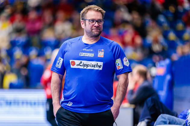 Steffen Birkner (HSG Blomberg-Lippe, Trainer) GER, HSG Blomberg-Lippe vs. SV Union Halle-Neustadt, Handball, 1. Bundesliga Frauen, 10. Spieltag, Spielzeit 2025 2026, 30.12.2025 GER, HSG Blomberg-Lippe vs. SV Union Halle-Neustadt, Handball, 1. Bundesliga Frauen, 10. Spieltag, Spielzeit 2025 2026, 30.12.2025 Lemgo Copyright: xEibner-Pressefoto JanxRollingerx EP_JSK