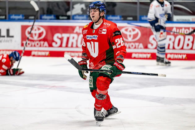 Alexander Blank (Augsburger Panther, 26) bejubelt sein Tor zum 5:2 GER, Augsburger Panther vs. Schwenninger Wild Wings, Eishockey, DEL, 35. Spieltag, Saison 2025 2026, 02.01.2026. GER, Augsburger Panther vs. Schwenninger Wild Wings, Eishockey, DEL, 35. Spieltag, Saison 2025 2026, 02.01.2026. Augsburg Copyright: xEibner-Pressefoto FranzxFeinerx EP_HFR
