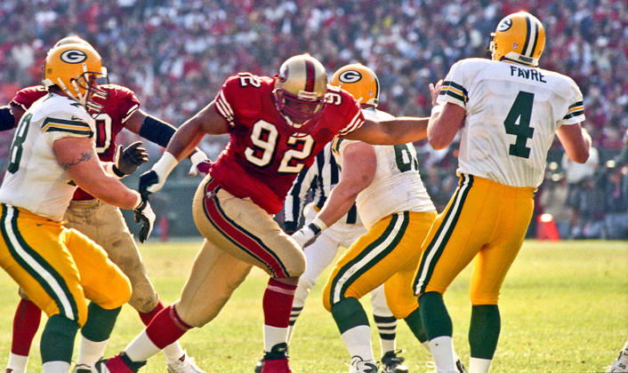 January 3, 1999 - San Francisco, California, U.S - San Francisco 49ers vs. Green Bay Packers Candlestick Park Sunday, January 3, 1999. 49ers beat Packers 30-27. San Francisco 49ers defensive end Roy Barker (92) rushes Green Bay Packers quarterback Brett Favre Copyright: xAlxGolubx