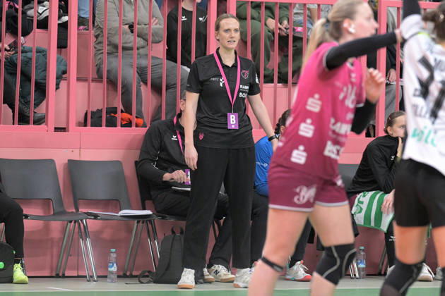 Miriam Hirsch (TusSies Metzingen, Trainerin) TusSies Metzingen vs. BVB Borussia Dortmund Handball, Handball, Alsco HBF, 12.Ligaspieltag, Saison 2025 2026, 07.01.2026 TusSies Metzingen vs. BVB Borussia Dortmund Handball, Handball, Alsco HBF, 12.Ligaspieltag, Saison 2025 2026, 07.01.2026 Tuebingen Copyright: xEibner-Pressefoto TobiasxBaurx EP_TBR