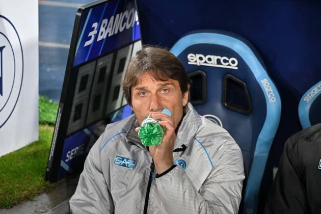 Foto IPP Felice De Martino Napoli 07 01 2026 Calcio Campionato serie A 2025-2026 Napoli - Verona Nella foto: Antonio Conte Italy Photo Press World Copyright Napoli italy Italia ITALY Copyright: xR4924_italyphotopressx