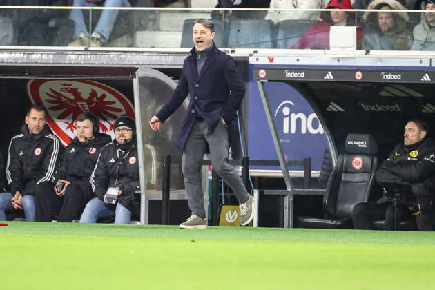 Niko Kovac (Borussia Dortmund, Chef-Trainer) mit Anweisungen an die Spieler, GER, Eintracht Frankfurt vs. Borussia Dortmund, 1. Bundesliga, 16. Spieltag, 2025 2026, 09.01.2026, DFL REGULATIONS PROHIBIT ANY USE OF PHOTOGRAPHS AS IMAGE SEQUENCES AND OR QUASI-VIDEO, GER, Eintracht Frankfurt vs. Borussia Dortmund, 1. Bundesliga, 16. Spieltag, 2025 2026, 09.01.2026 Frankfurt Copyright: xEibner-Pressefoto JanxPrihodax EP_JPA