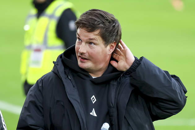 Merlin Polzin (Hamburger SV, Trainer) , Deutschland, Fussball, 1. Bundesliga, 16.Spieltag, 2025 2026, SC Freiburg vs. Hamburger SV, 10.01.2026, Freiburg im Breisgau Europa-Park Stadion Deutschland Copyright: xGrantxHubbsx