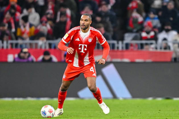 Jonathan Tah (FC Bayern München) in Aktion, am Ball, Einzelaktion waehrend des spiels der Bundesliga zwischen FC Bayern München und VfL Wolfsburg, Allianz Arena am 11. January 2026 in München, Deutschland. (Foto von Harry Langer DeFodi Images) +++ Jonathan Tah (FC Bayern München) controls the Ball during the Bundesliga match between FC Bayern München and VfL Wolfsburg at Allianz Arena on January 11, 2026 in München, Germany. (Photo by Harry Langer DeFodi Images) DFL regulations prohibit any use of photographs as image sequences and or quasi-video. (Photo by Harry Langer DeFodi Images) DFL regulations prohibit any use of photographs as image sequences and or quasi-video. -