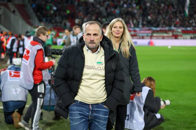 Chef-Trainer Manuel Baum (FC Augsburg), FC Augsburg vs. 1. FC Union Berlin, Fussball, 1. Bundesliga, 17. Spieltag, 15.01.2026 DFB regulations prohibit any use of photographs as image sequences and or quasi-video Augsburg Bayern Deutschland