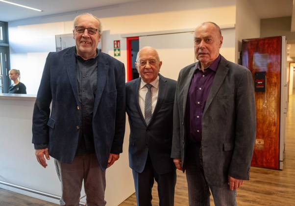 Fußball, Herren, Saison 2025 2026, 1. Bundesliga, 1. FC Union Berlin, Ex-Trainer Heinz Werner feiert seinen 90. Geburtstag (27.12.) im VIP-Bereich im Stadion An der Alten Försterei nach, v. l. der frühere Torwart Wolfgang Potti Matthies, Heinz Werner und Ex-Kapitän Joachim Bulle Sigusch, 16.01. 2026, Copyright: xMatthiasxKochx