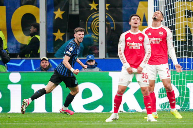 Inter Milan™s Petar Sucic celebrates after scoring goal for his team during the Uefa Champions League soccer match between Inter and Arsenal at the San Siro Stadium in Milan , north Italy - Tuesday , January 20, 2026. - Soccer . Copyright: xMarcoxAlpozzi LaPressex