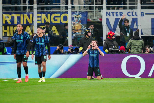 Inter Milan™s Petar Sucic celebrates after scoring goal for his team during the Uefa Champions League soccer match between Inter and Arsenal at the San Siro Stadium in Milan , north Italy - Tuesday , January 20, 2026. - Soccer . Copyright: xMarcoxAlpozzi LaPressex