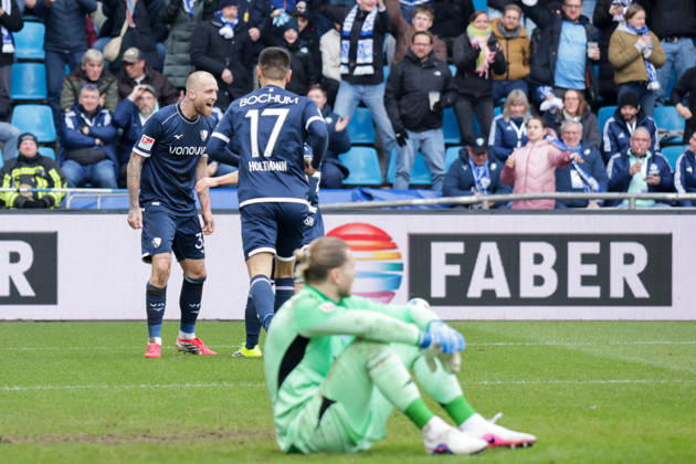 31.01.2026, xgrfx, Fussball 2.Bundesliga, VfL Bochum - FC Schalke 04 v.l. Tor, Philipp Hofmann (VfL Bochum) (DFL DFB REGULATIONS PROHIBIT ANY USE OF PHOTOGRAPHS as IMAGE SEQUENCES and or QUASI-VIDEO) Bochum