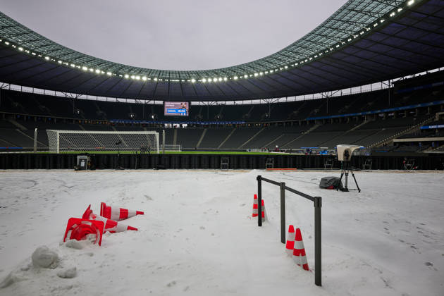 Stimmungsbild Olympiastadion Berlin, Hertha BSC Berlin, winterlich, GER, Hertha BSC vs. ,SV Darmstadt 98, 2. Bundesliga, Saison 2025 2026, 20. Spieltag, 01.02.2026 (DFL REGULATIONS PROHIBIT ANY USE OF PHOTOGRAPHS AS IMAGE SEQUENCES AND OR QUASI - VIDEO). GER, Hertha BSC vs. ,SV Darmstadt 98, 2. Bundesliga, Saison 2025 2026, 20. Spieltag, 01.02.2026 Berlin