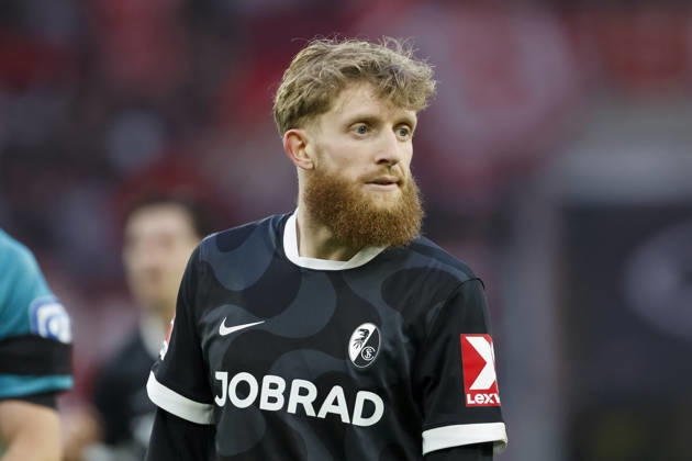 Niklas Beste (SC Freiburg, 19) , Deutschland, Fussball, 1. Bundesliga, 20.Spieltag, 2025 2026, VfB Stuttgart vs. SC Freiburg, 01.02.2026, Stuttgart MHP Arena Deutschland Copyright: xGrantxHubbsx