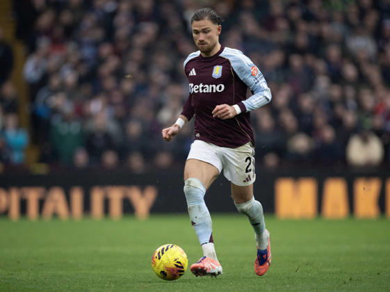 Aston Villa v Brentford - Premier League BIRMINGHAM, ENGLAND - FEBRUARY 1: Matty Cash of Aston Villa during the Premier League match between Aston Villa and Brentford at Villa Park on February 1, 2026 in Birmingham, United Kingdom. Birmingham Villa Park England United Kingdom Copyright: xVisionhausx 776340586