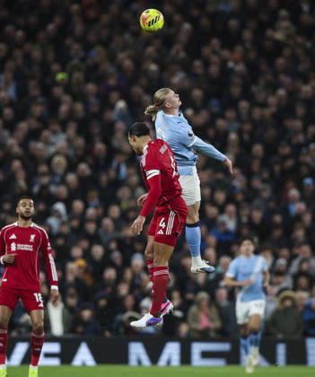 Liverpool v Manchester City, FA Premier League 08.02.26 Liverpool v Manchester City, FA Premier League Bradley Ormesher The Times Erling Haaland of Manchester City and Virgil van Dijk of Liverpool  Copyright: xBradleyxOrmesherx NINTCHDBPICT001057454395