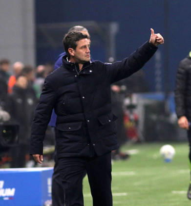 Foto IPP Albano Angilletta Reggio Emilia 08 02 2026 Calcio Campionato di serie A 2025 2026 Sassuolo - Inter nella foto: Cristian Chivu allenatore dell Inter mentre fa il gesto del pollice alto Italy Photo Press World Copyright italy ITALY Copyright: xR4924_italyphotopressx