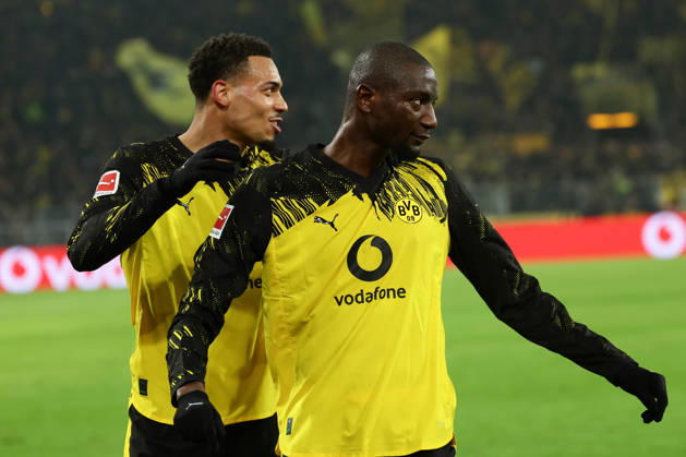 Dortmund, Germany, 13.02.26, Felix Nmecha (Borussia Dortmund) und der Torschuetze Serhou Guirassy (Borussia Dortmund) jubelt nach seinem Tor zum 3:0 während des Spiels der 1. Bundesliga zwischen Borussia Dortmund - 1. FSV Mainz 05 im Signal Iduna Park in Dortmund. (Photo by Joachim Bywaletz) DFB DFL REGULATIONS PROHIBIT ANY USE OF PHOTOGRAPHS AS IMAGE SEQUENCES AND OR QUASI-VIDEO. Copyright: JoachimxBywaletz xJB-Sportfoto