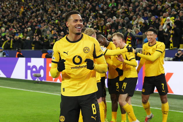Dortmund, Germany, 17.02.26, Felix Nmecha (Borussia Dortmund) feiertbdas 2:0 durch Maximilian Beier (Borussia Dortmund) während des Spiels der Champions League Playoffs zwischen Borussia Dortmund - Atalanta Bergamo im Signal Iduna Park in Dortmund. (Photo by Joachim Bywaletz) DFB DFL REGULATIONS PROHIBIT ANY USE OF PHOTOGRAPHS AS IMAGE SEQUENCES AND OR QUASI-VIDEO. Copyright: JoachimxBywaletz xJB-Sportfoto