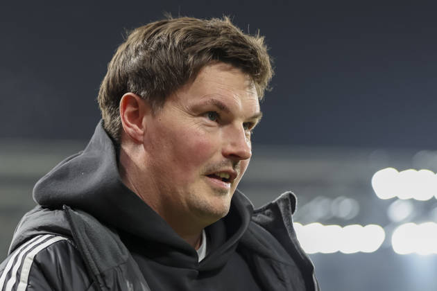 Merlin Polzin (Hamburger SV, Trainer) , Deutschland, Fussball, 1. Bundesliga, 23.Spieltag, 2025 2026, 1. FSV Mainz vs. Hamburger SV, 20.02.2026, Mainz Mewa Arena Deutschland Copyright: xGrantxHubbsx