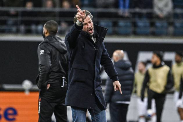 Gent s head coach Rik De Mil pictured during a soccer match between KAA Gent and Cercle Brugge, Friday 20 February 2026 in Gent, on day 26 of the 2025-2026 Jupiler Pro League first division of the Belgian championship. TOM GOYVAERTS TomxGoyvaerts x164359885x