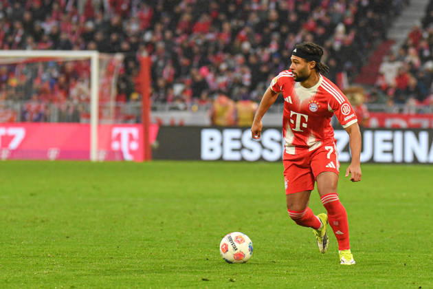 Serge Gnabry (7 Bayern) in Aktion beim Bundesligaspiel FC Bayern München - Eintracht Frankfurt am 21.02.2026.