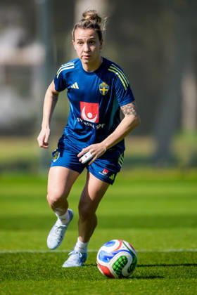 260226 Julia Zigiotti Olme of the Swedish women s national football team at a training session on February 26, 2026 in Albuferia. Photo: Ludvig Thunman BILDBYRAN kod LT LT0774 fotboll football soccer fotball träning practice training sverige sweden dam bbeng Copyright: LUDVIGxTHUNMAN BB260226LT007