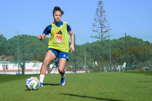 260226 Felicia Schröder of the Swedish women s national football team at a training session on February 26, 2026 in Albuferia. Photo: Ludvig Thunman BILDBYRAN kod LT LT0774 fotboll football soccer fotball träning practice training sverige sweden dam bbeng Copyright: LUDVIGxTHUNMAN BB260226LT055