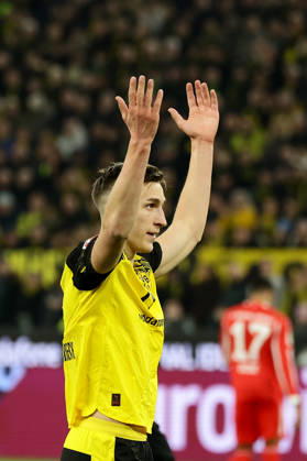 Dortmund, Germany, 28.02.26, Nico Schlotterbeck (Borussia Dortmund) gestikuliert während des Spiels der 1. Bundesliga zwischen Borussia Dortmund - FC Bayern Muenchen im Signal Iduna Park in Dortmund. (Photo by Joachim Bywaletz) DFB DFL REGULATIONS PROHIBIT ANY USE OF PHOTOGRAPHS AS IMAGE SEQUENCES AND OR QUASI-VIDEO. Copyright: JoachimxBywaletz xJB-Sportfoto