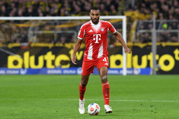 Jonathan Tah (FC Bayern Muenchen) in Aktion, am Ball, Einzelaktion waehrend des Spiels der Bundesliga zwischen Borussia Dortmund und FC Bayern München, Signal Iduna Park am 28. February 2026 in Dortmund, Deutschland. (Foto von Ralf Treese DeFodi Images) +++ Jonathan Tah (FC Bayern Muenchen) controls the ball during the Bundesliga match between Borussia Dortmund and FC Bayern München at Signal Iduna Park on February 28, 2026 in Dortmund, Germany. (Photo by Ralf Treese DeFodi Images) DFL regulations prohibit any use of photographs as image sequences and or quasi-video. (Photo by Ralf Treese DeFodi Images) -