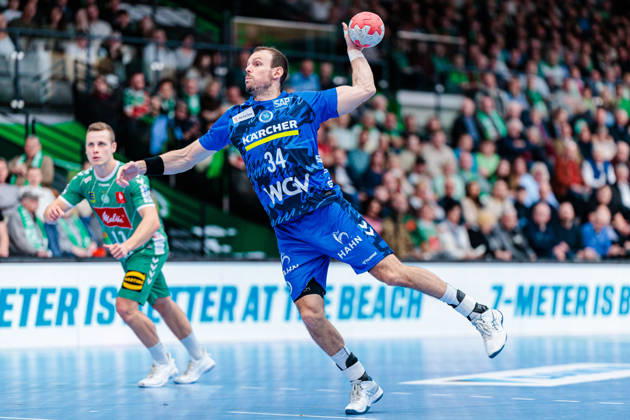 Kai Haefner (TVB Stuttgart, 34) beim Siebenmeter 7 Meter Wurf GER, GWD Minden vs. TVB Stuttgart, Handball, 1. Bundesliga, 23. Spieltag, Spielzeit 2025 2026, 01.03.2026 GER, GWD Minden vs. TVB Stuttgart, Handball, 1. Bundesliga, 23. Spieltag, Spielzeit 2025 2026, 01.03.2026 Minden Copyright: xEibner-Pressefoto JanxRollingerx EP_JSK