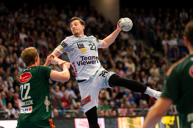 Erik PERSSON (FRISCH AUF! Goeppingen, 22) erzielt ein Tor, Aktion, Torwurf GER, TSV Hannover-Burgdorf vs. FRISCH AUF! Goeppingen, Handball, Bundesliga, 23. Spieltag, Spielzeit 2025 2026, 01.03.2026, GER, TSV Hannover-Burgdorf vs. FRISCH AUF! Goeppingen, Handball, Bundesliga, 23. Spieltag, Spielzeit 2025 2026, 01.03.2026, Hannover Copyright: xEibnerxPressefoto OliverxSchmidtx EP_OST