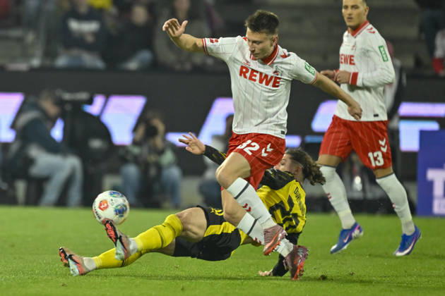 v. li. im Zweikampf Maximilian Beier (Dortmund 14) Kristoffer Lund (Koeln 32) 07.03.2026¢ Fussball ¢ 1. FC Koeln vs Borussia Dortmund , Rheinenergiestadion, Koeln, DFB DFL REGULATIONS PROHIBIT ANY USE OF PHOTOGRAPHS AS IMAGE SEQUENCES AND OR QUASI-VIDEO