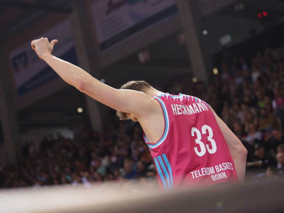 Patrick Heckmann Telekom Baskets Bonn vs. SYNTAINICS MBC 23. Speiltag - Saison 2025 26
