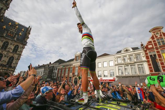Road cycling, Rad, Radsport, Strasse illustration pictures SAGAN Peter (SVK) Rider of TINKOFF celebrating his victory during the Flanders Classics UCI WorldTour 100th Ronde van Vlaanderen cycling race with start in Brugge and finish in Oudenaarde Copyright: xJanxDexMeuleneirx