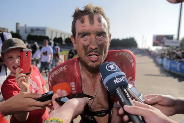 Road cycling, Rad, Radsport, Strasse illustration pictures ROUBAIX, FRANCE - APRIL 9 : DEGENKOLB John during the 115th UCI World Tour Paris - Roubaix cycling race with start in Compiegne and finish at the Velodrome Andre-Petrieux in Roubaix on April 09, 2017 in Roubaix, France, 9 04 17 Roubaix France Copyright: xJanxDexMeuleneirx