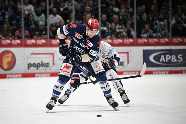 Alexander Karachun (Schwenninger Wild Wings) Schwenninger Wild Wings gegen Iserlohn Roosters, DEL, Hauptrunde, Spieltag 51, Saison 2025 2026, 20260313 Schwenninger Wild Wings gegen Iserlohn Roosters, DEL, Hauptrunde, Spieltag 51, Saison 2025 2026, 20260313 Schwenningen Copyright: xEibner-Pressefoto SvenxLaeglerx EP_SVL