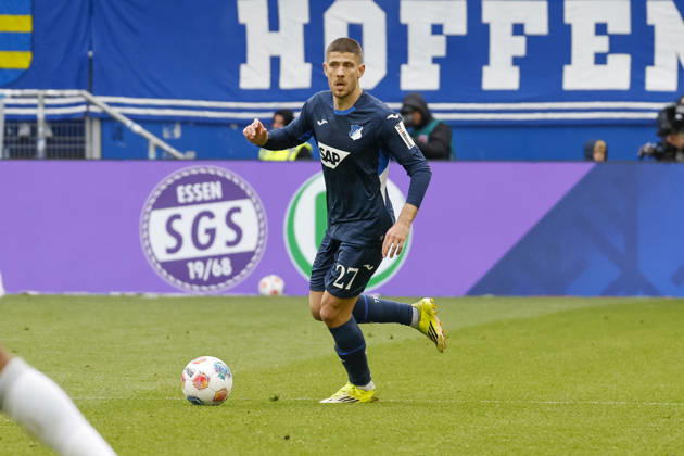 Andrej Kramaric (TSG Hoffenheim, 27) am Ball , Deutschland, Fussball, 1. Bundesliga, 26.Spieltag, 2025 2026, TSG Hoffenheim vs. VfL Wolfsburg, 14.03.2026, Sinsheim PreZero Arena Deutschland Copyright: xGrantxHubbsx